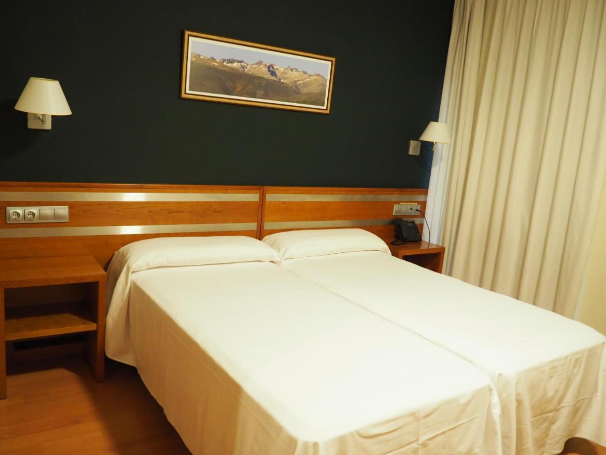 Ele Mirador De Santa Ana Hotell Ávila Exteriör bild